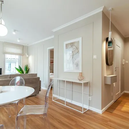 Moye Iv * Kołobrzeg